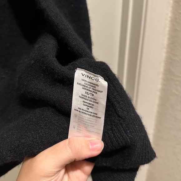 Vince 100% Cashmere Cardigan - Picture 9 of 10